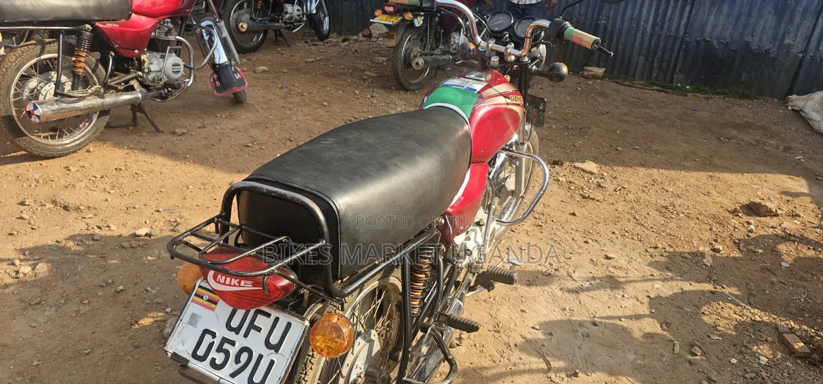 Bajaj Boxer 2024 Red