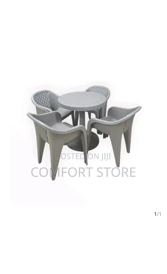 4 Seat Dinning Set in Gray