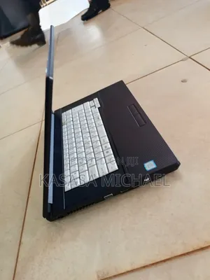 Laptop Fujitsu Lifebook A579 4GB Intel Core i3 HDD 250GB