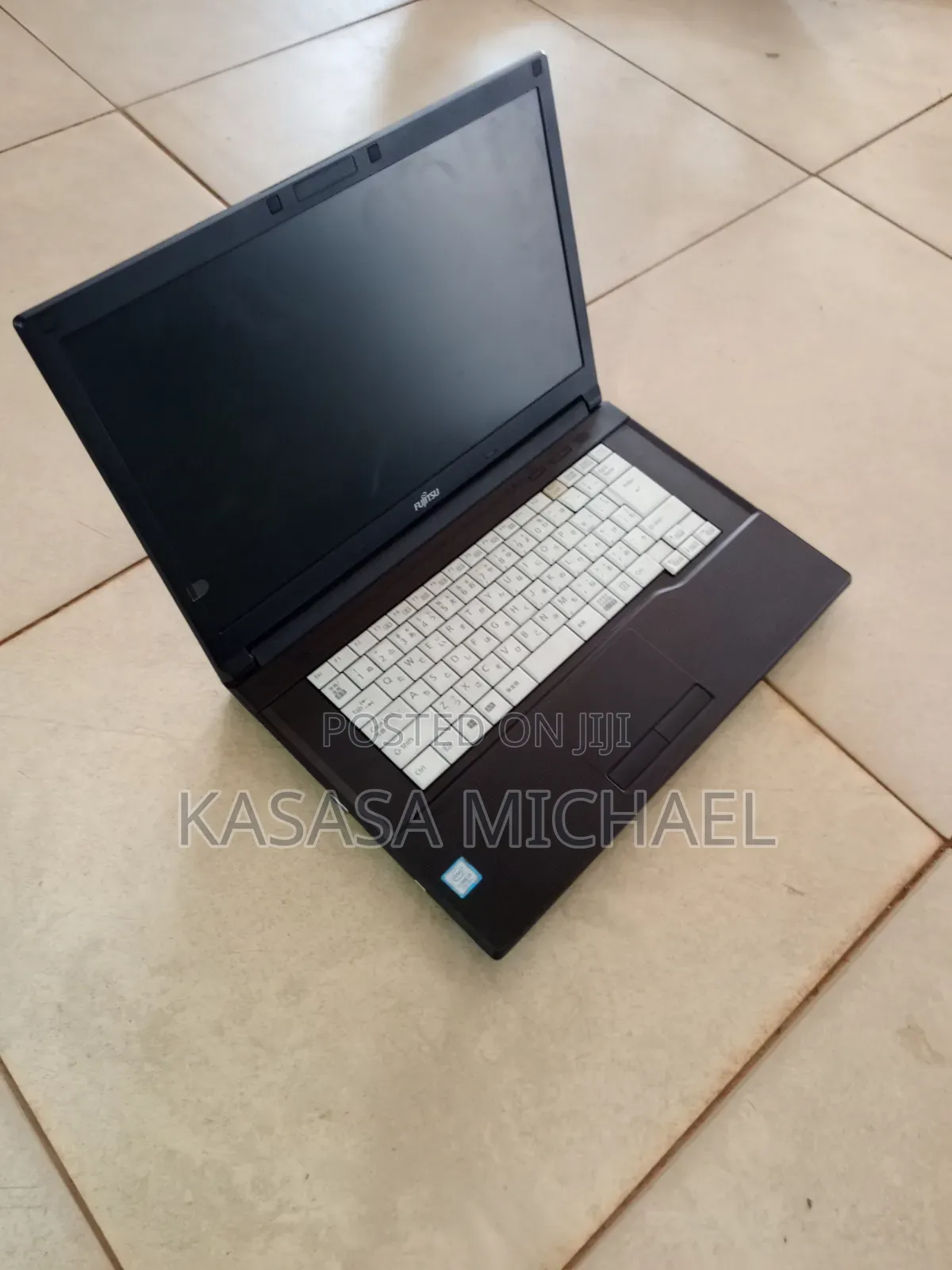 Laptop Fujitsu Lifebook A579 4GB Intel Core i3 HDD 250GB
