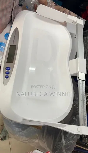 Baby Weighing Scale With A Height Meter