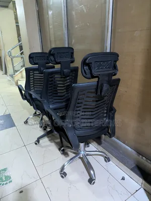 Mesh Back Headrest Office Chairs, Price for Each Piece