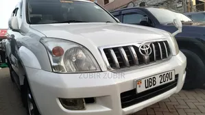 Toyota Land Cruiser Prado 2004 White