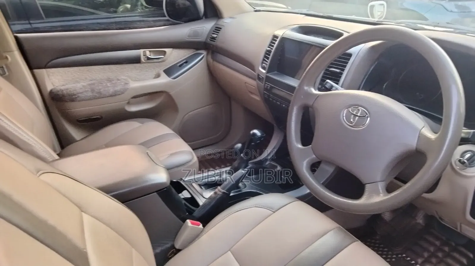 Toyota Land Cruiser Prado 2004 White