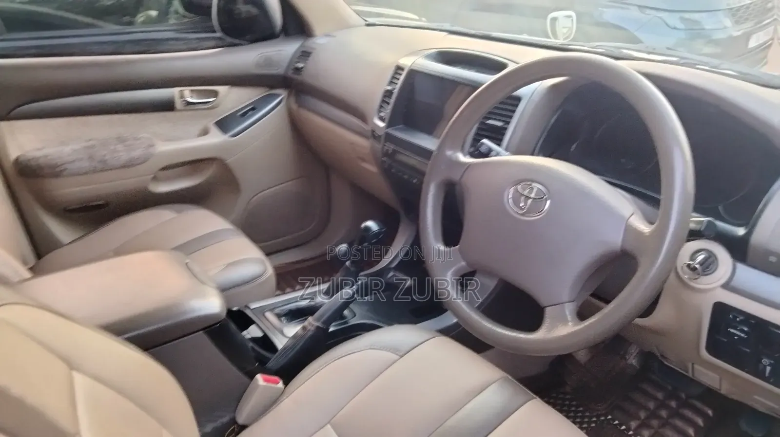 Toyota Land Cruiser Prado 2004 White