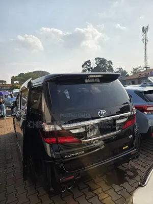 Toyota Alphard 2013 Black