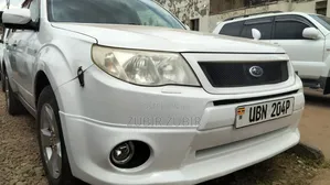 Subaru Forester 2010 White