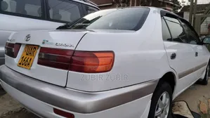 Toyota Corona Premio 2001 White