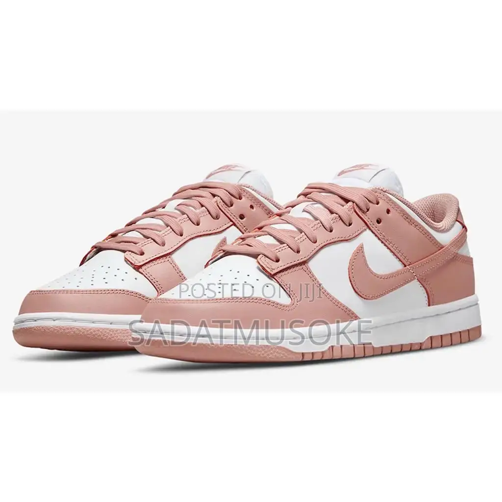 Nike WMNS Dunk Low 'Rose Whisper