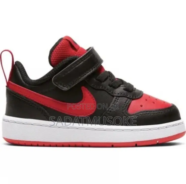 Nike Court Borough Low 2