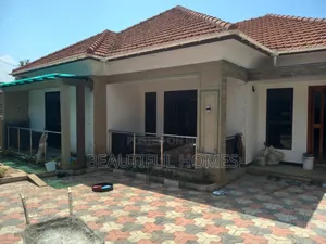 Furnished 4bdrm Bungalow in Kira for sale