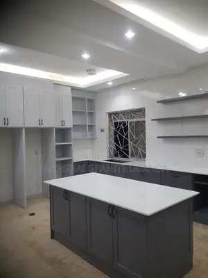 Classic White Marble for Countertops
