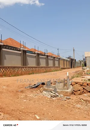 Electric Fence Installation With Stainless Wires