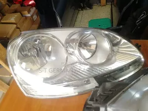 Head Lights for Golf 5