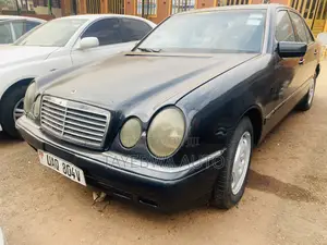 Mercedes-Benz E320 2002 Black