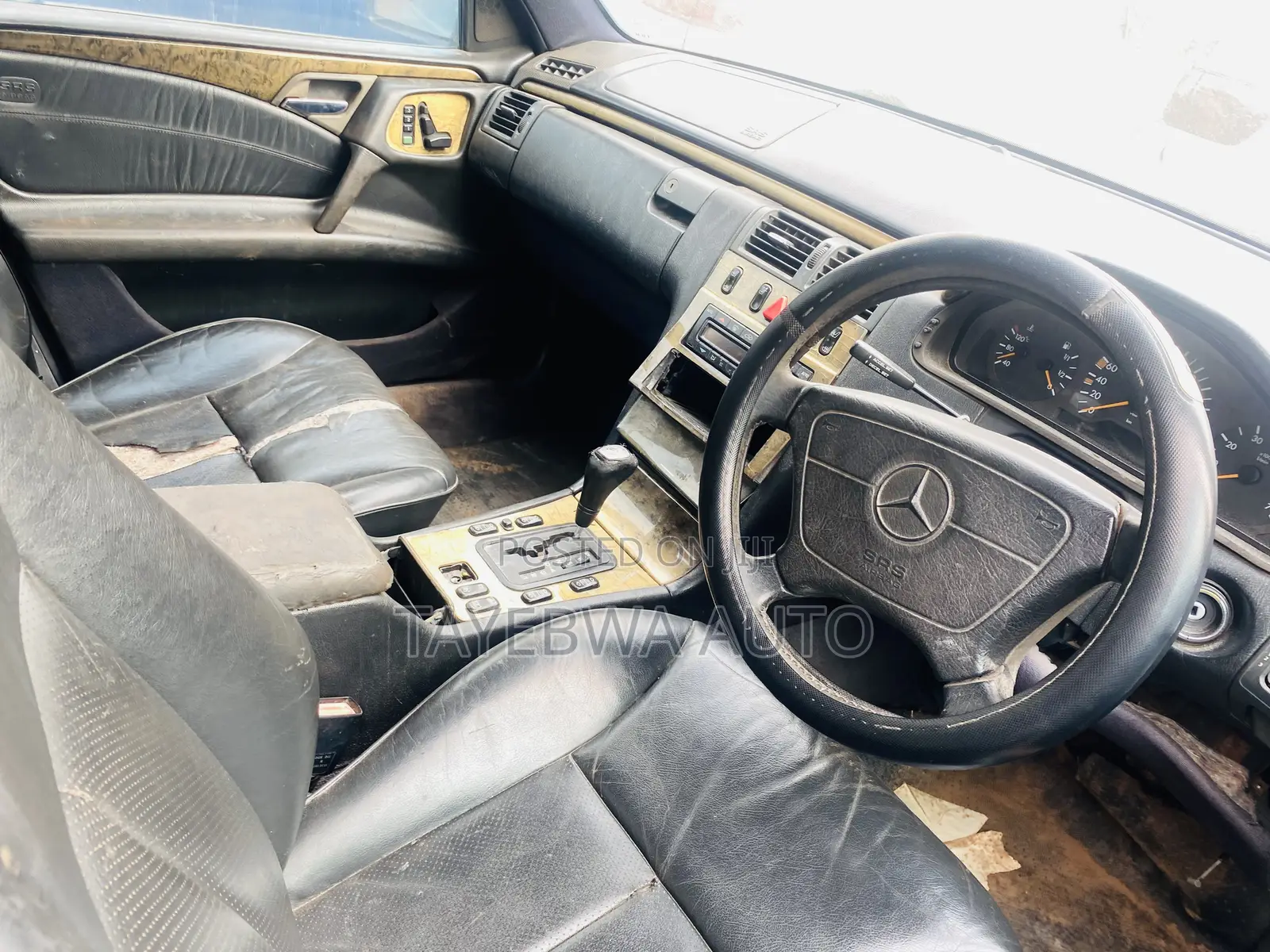 Mercedes-Benz E320 2002 Black