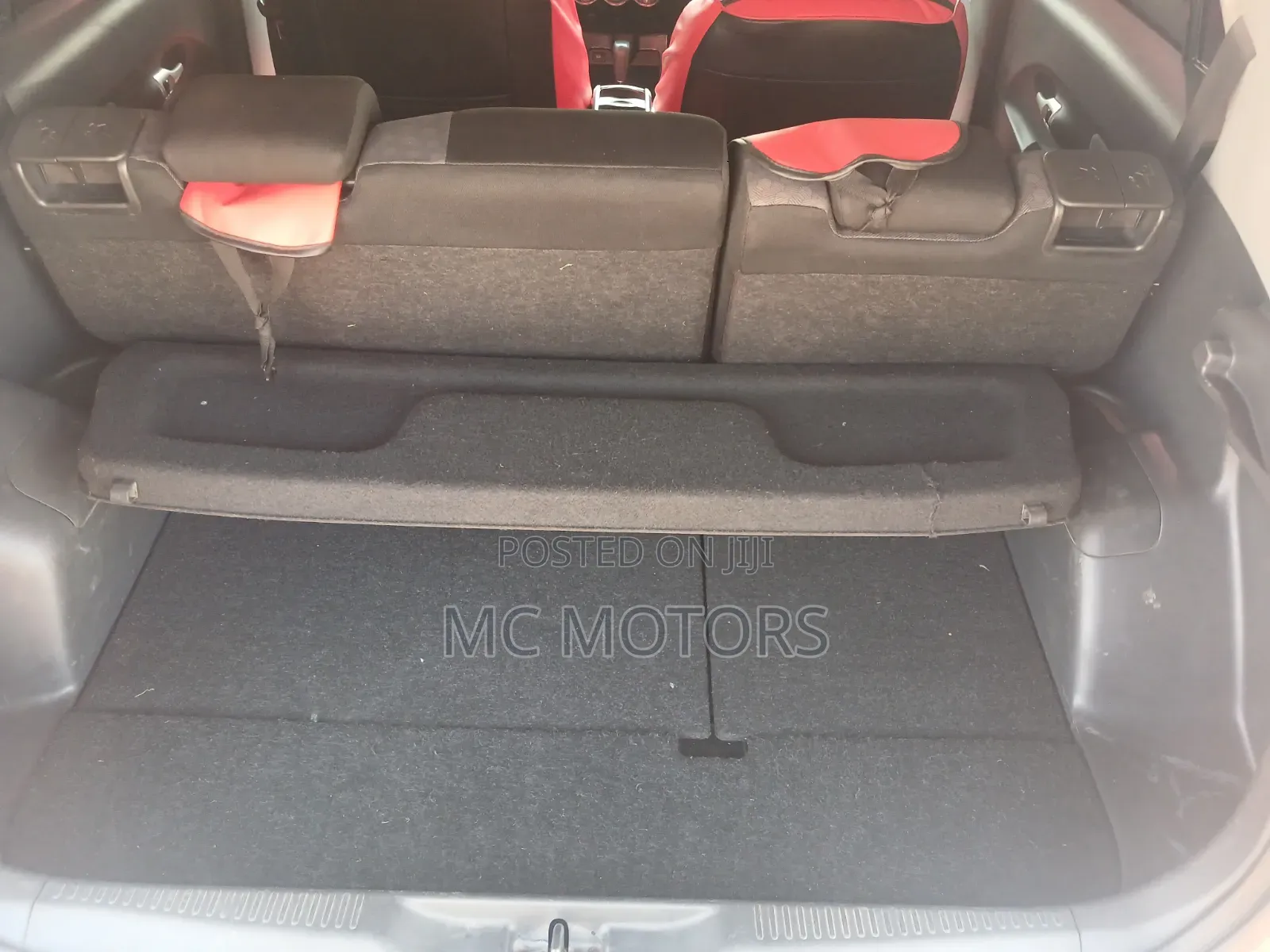 Toyota IST 2010 Silver