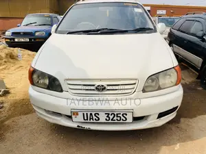 Toyota Ipsum 1998 White