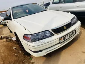 Toyota Mark II 2.0 RWD 1997 White