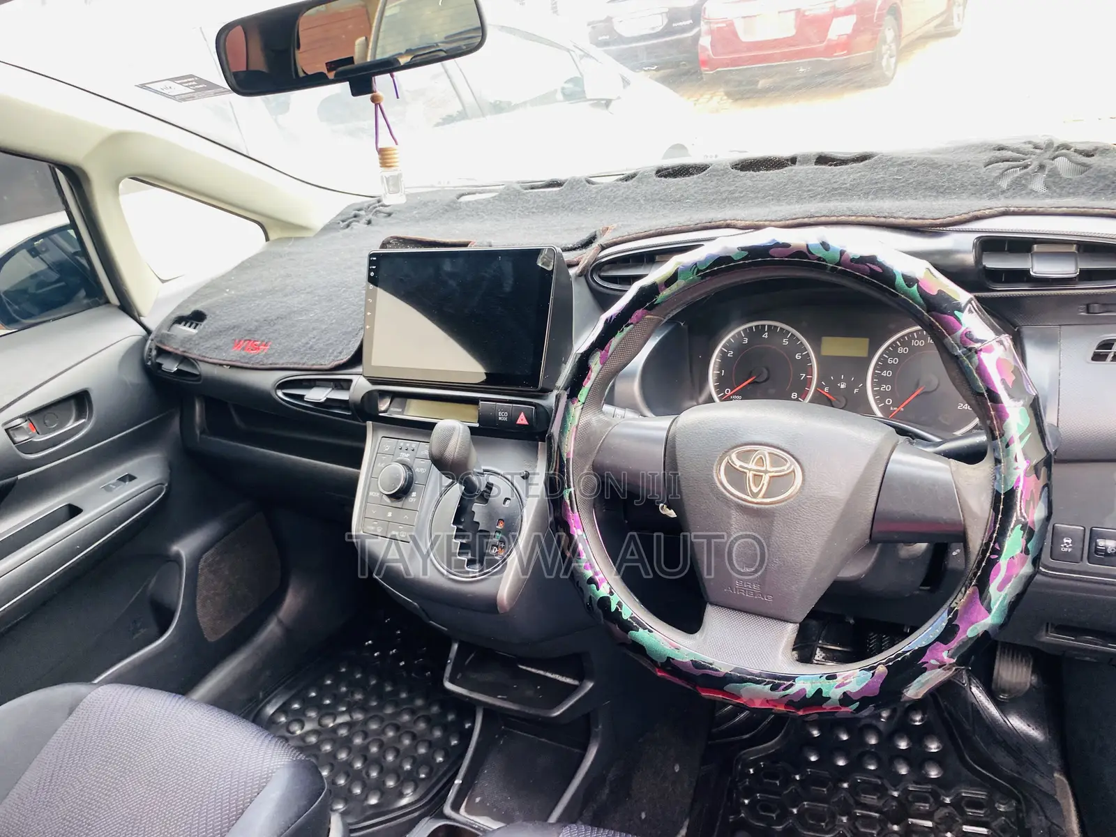 Toyota Wish 2010 White