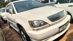 Toyota Harrier 2003 White