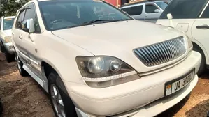 Toyota Harrier 2003 White