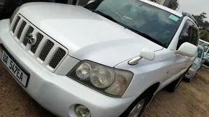 Toyota Kluger 2006 White