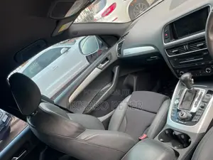 Audi Q5 2012 Silver