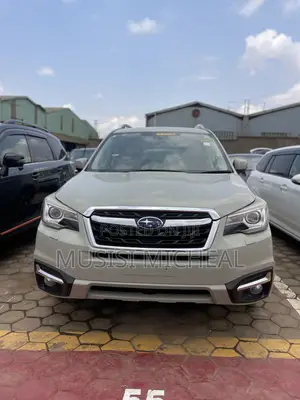 Subaru Forester 2.5i Premium PZEV 4dr SUV AWD (2.5L 4cyl CVT) 2015 Gray