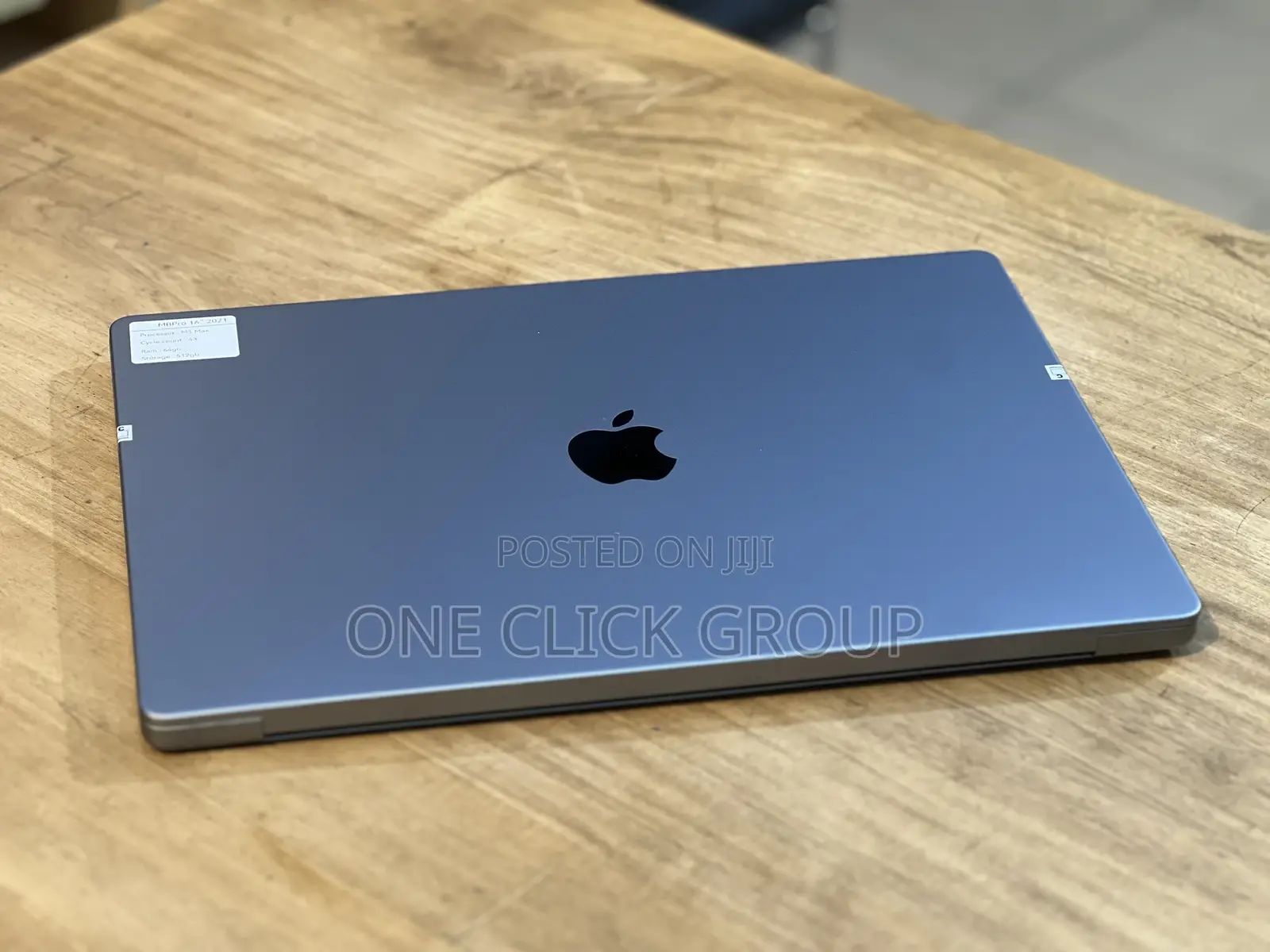 Apple MacBook Pro 2021 M1 Max 64GB Apple M1 Max SSHD (Hybrid) 512GB