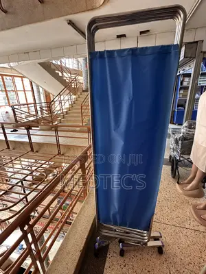 Ward Screen (4 Panel)