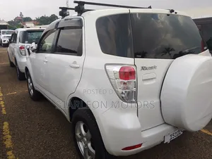 Toyota Rush 2012 White