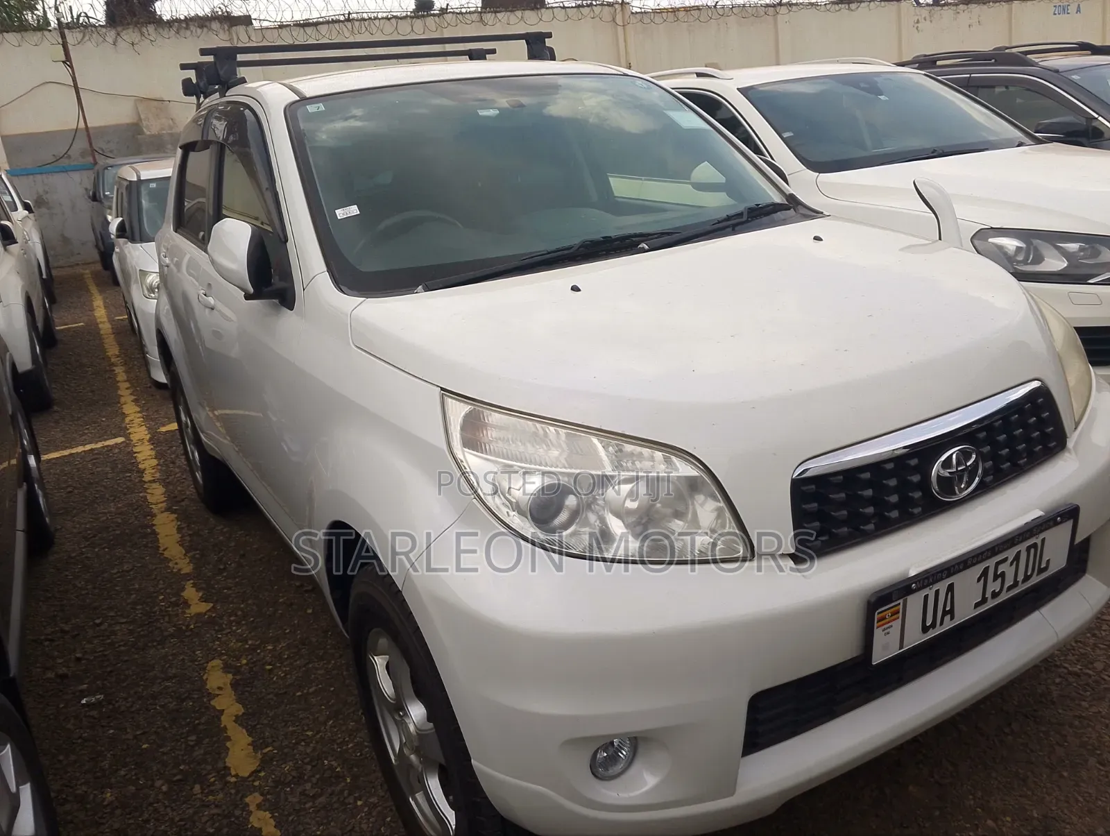 Toyota Rush 2012 White