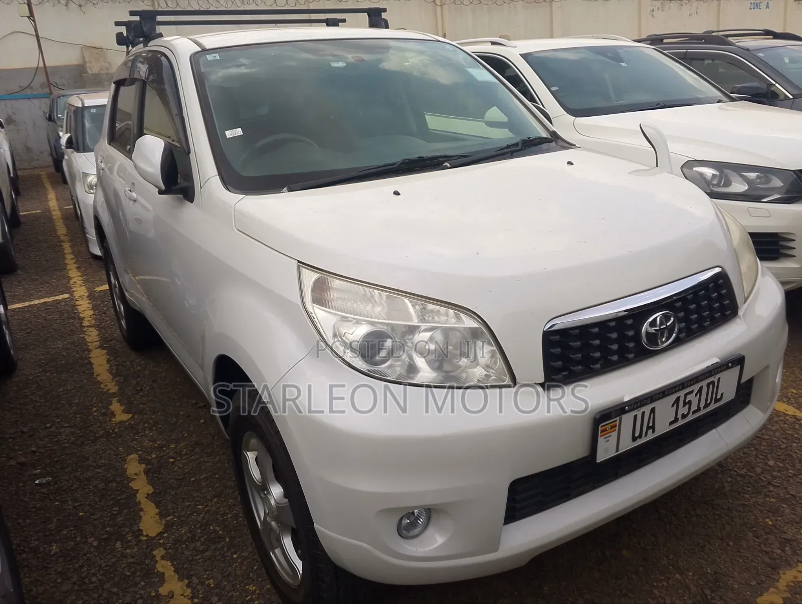 Toyota Rush 2012 White