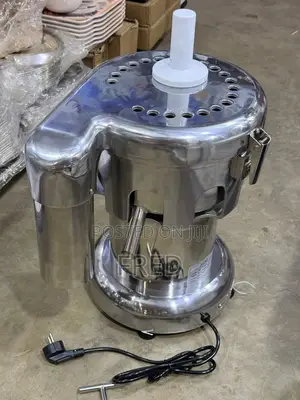 Heavy-Duty Commercial Centrifugal Juicer