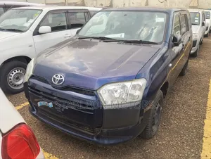 Toyota Probox 2017 Blue