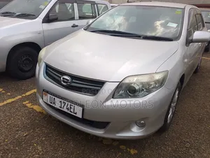 Toyota Corolla Fielder 2012 Silver