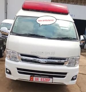 Toyota HiAce 2010 White
