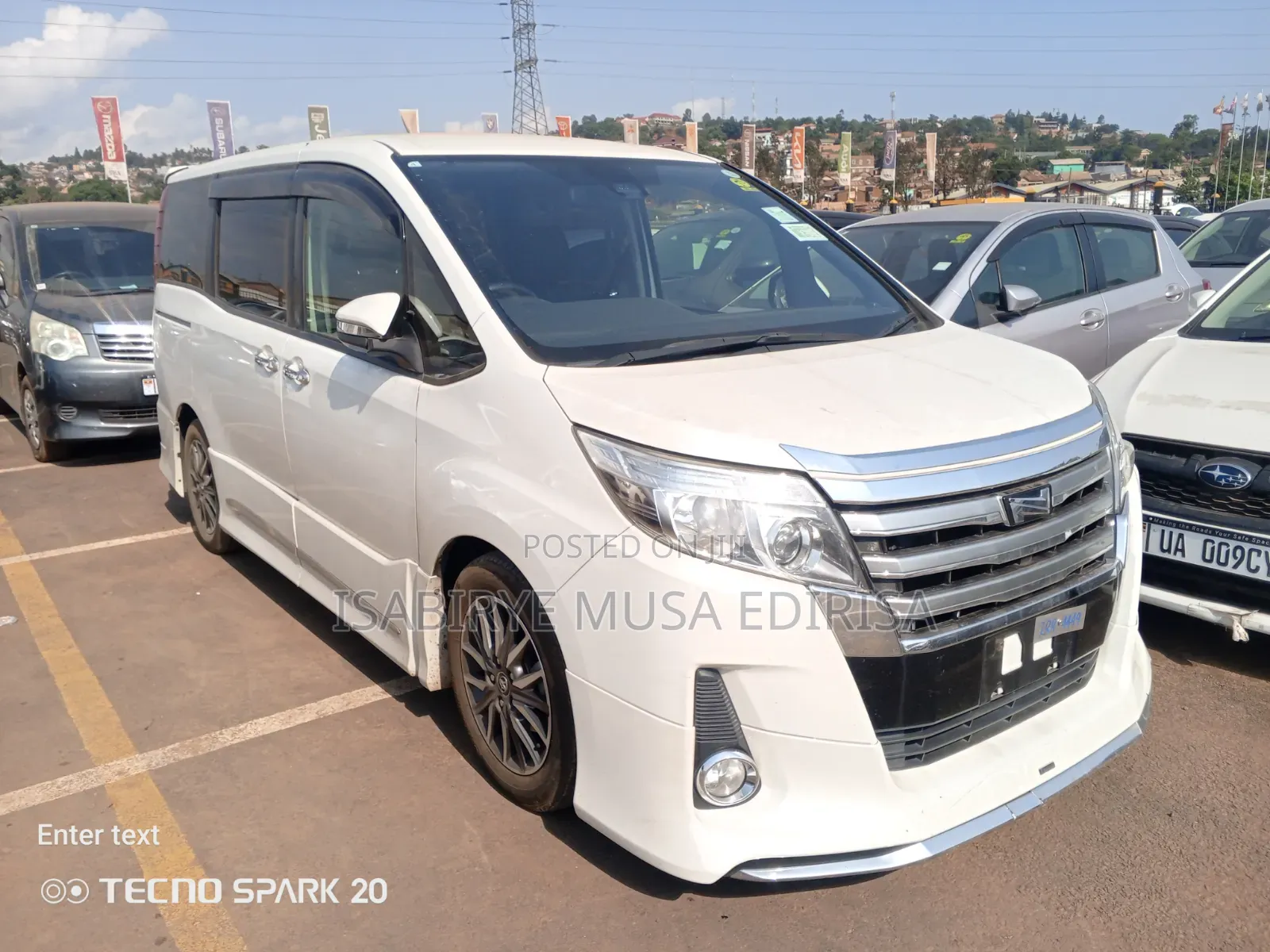 Toyota Noah 2017 White