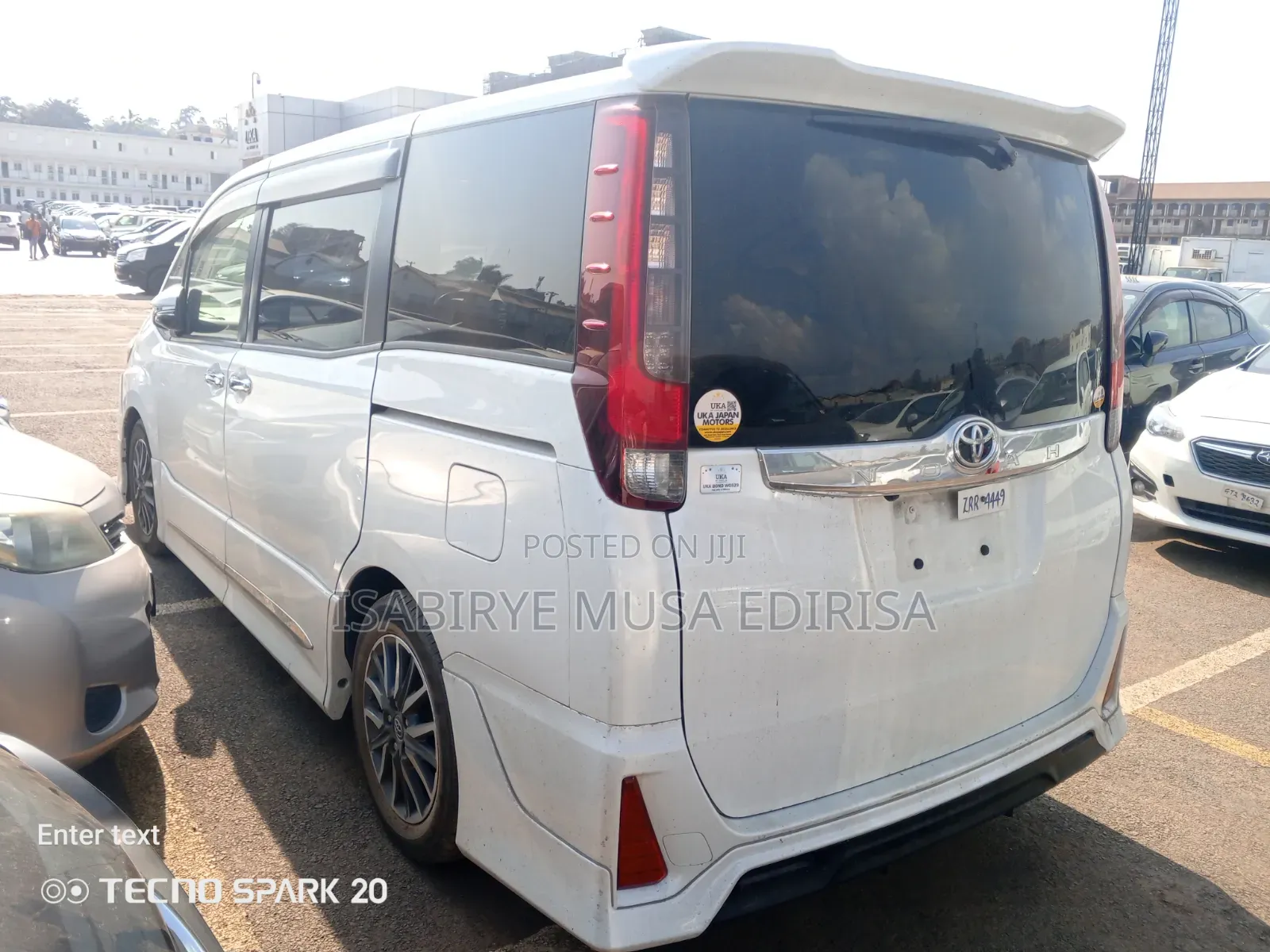 Toyota Noah 2017 White