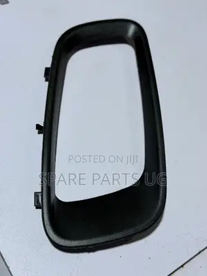 Pajero / Montero 2000 - 2003 Foglamp Cover
