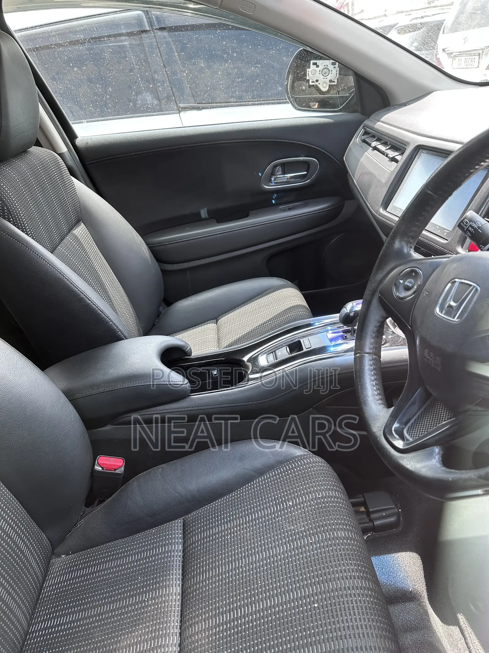 Honda Vezel 2017 Gray