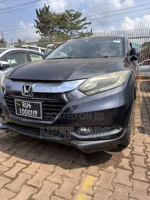 Honda Vezel 2017 Gray