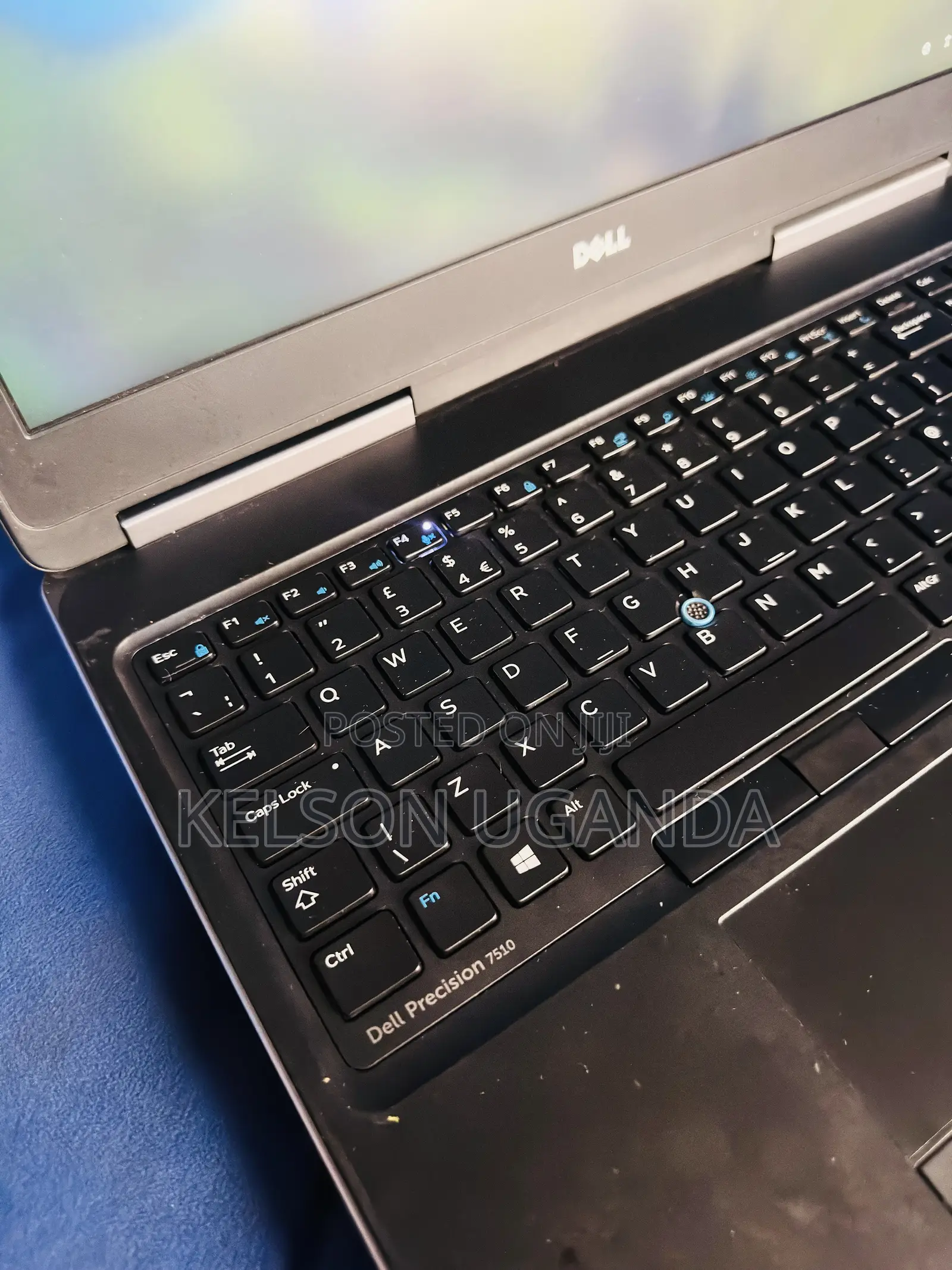 Laptop Dell Precision 7510 16GB Intel Core i7 HDD+SSD 256GB