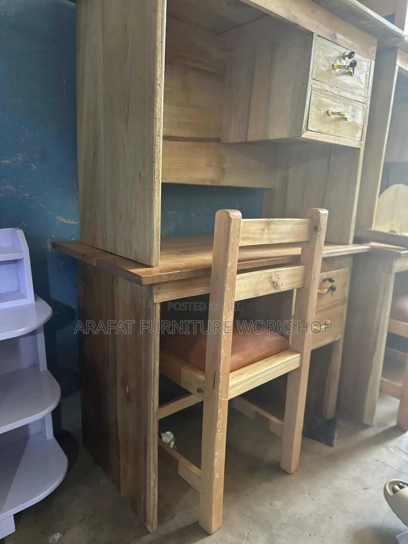 Solid Wood Office Table