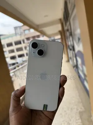 Apple iPhone 15 128 GB White