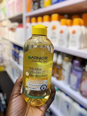 Garnier Micellar Vitamin C Cleansing Water 400ml