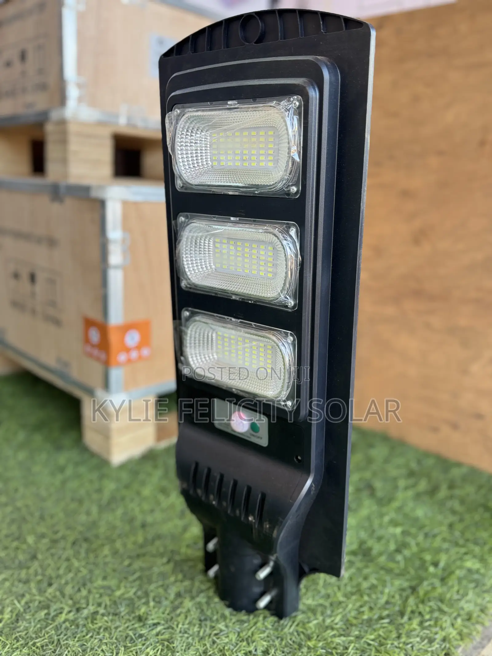 90w Solar Light