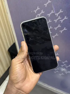 Apple iPhone 11 128 GB White