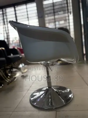 Styling Chair